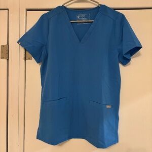 FIGS scrub top size S / LIKE NEW